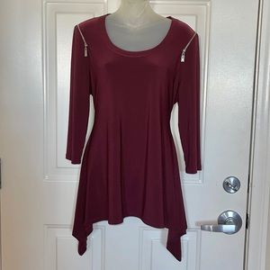 Chaus New York long sleeves top. Size large.